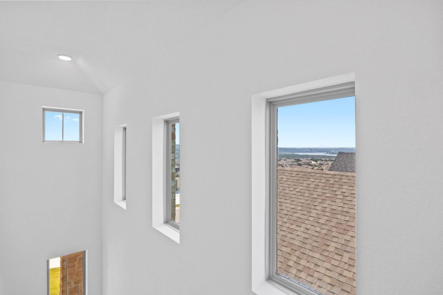 Spacious, unfurnished interior of a new home in Lakeside at Tessera, Lago Vista (Image 28).