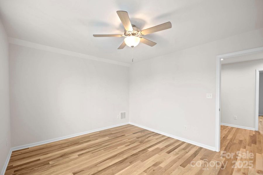 Spacious, unfurnished interior of a new home in , Arden (Image 38).