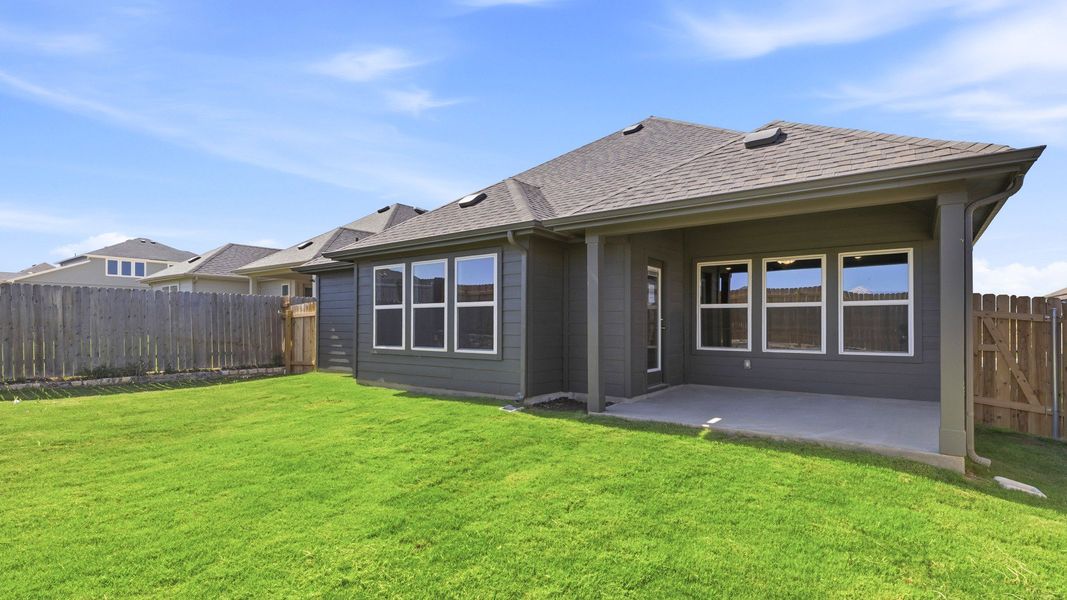 Exterior details and patio area of a home in Hunters Glen, Jarrell (Image 4). Exterior details and patio area of a home in Hunters Glen, Jarrell (Image 4).