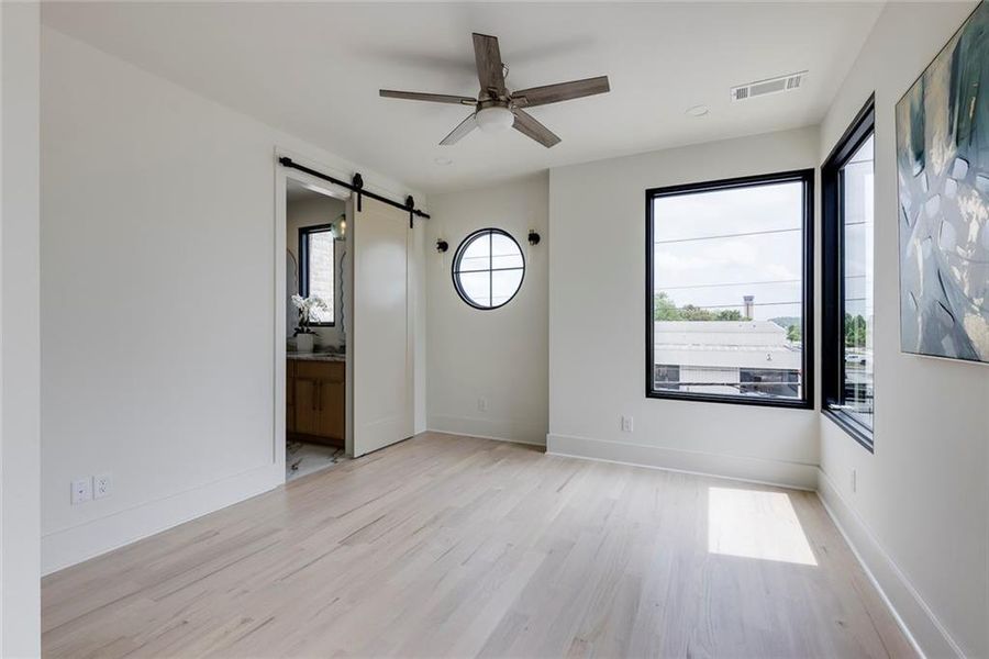 Spacious, unfurnished interior of a new home in , Chamblee (Image 23). Spacious, unfurnished interior of a new home in , Chamblee (Image 23).