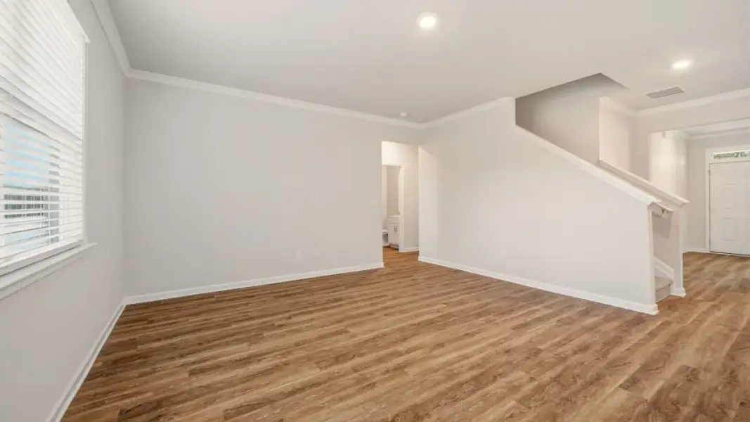Spacious, unfurnished interior of a new home in Kingston Ranch at Lake Oconee, Buckhead (Image 15). Spacious, unfurnished interior of a new home in Kingston Ranch at Lake Oconee, Buckhead (Image 15).