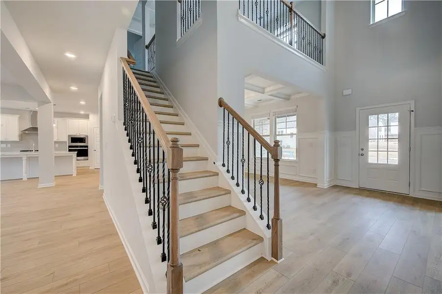 Spacious, unfurnished interior of a new home in Trinity Park, McDonough (Image 13).