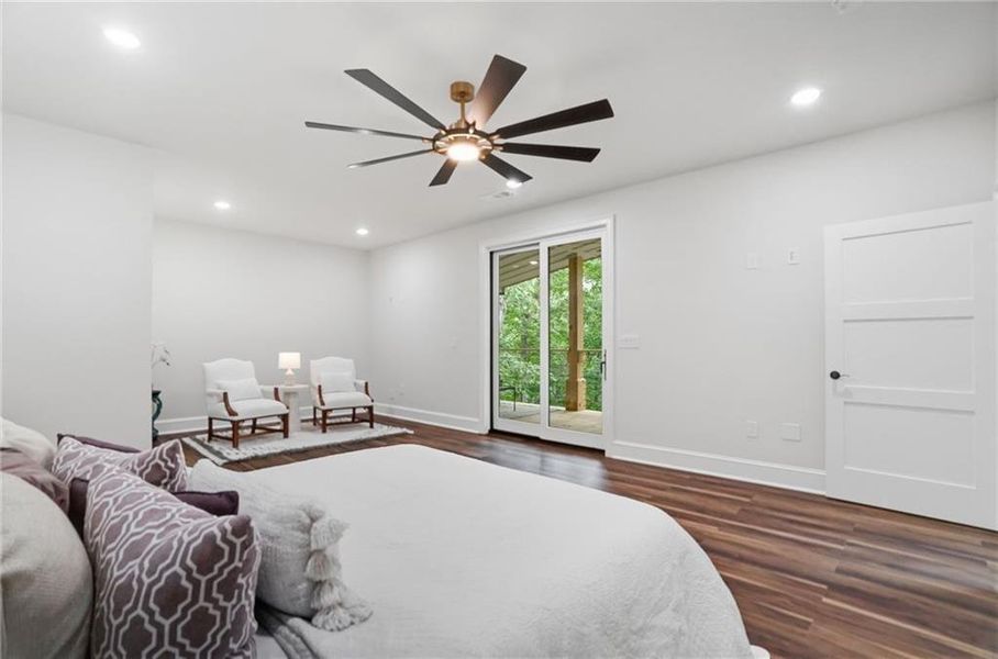 Furnished interior view inside a new home in , Acworth (Image 11).
