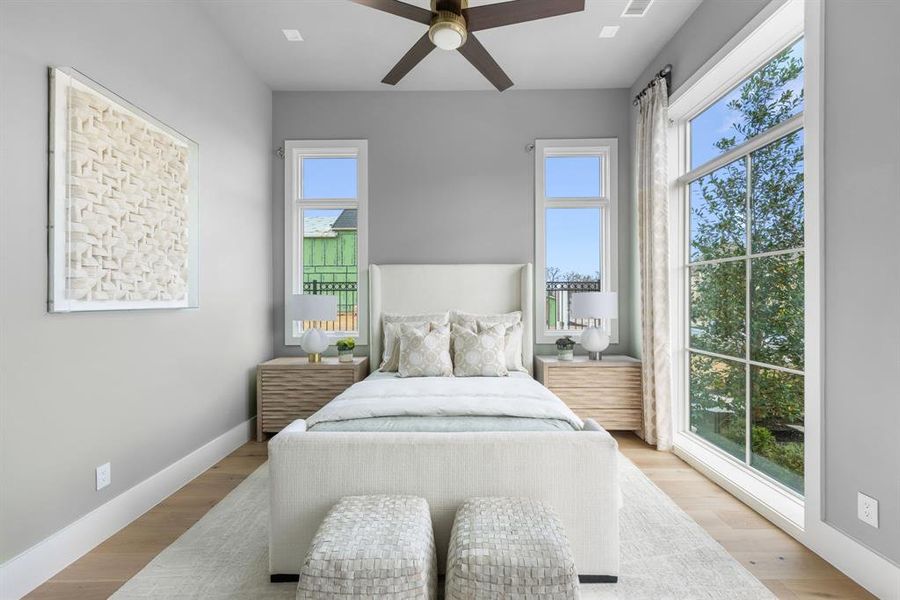 Furnished interior view inside a new home in , Southlake (Image 18).