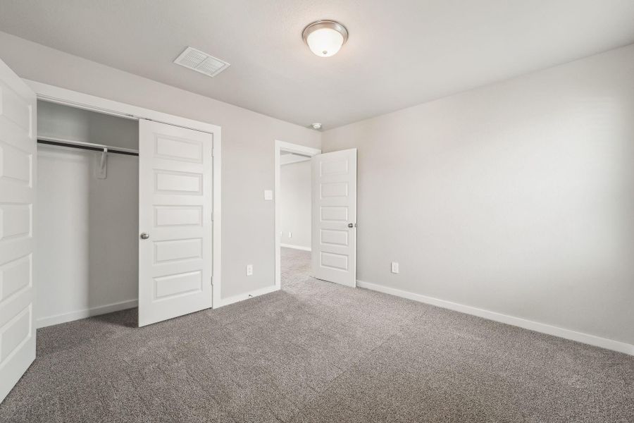 Photo is not of the actual home but is an inspirational photo of builder’s model home and may depict options, furnishings, and/or decorator features that are not included.