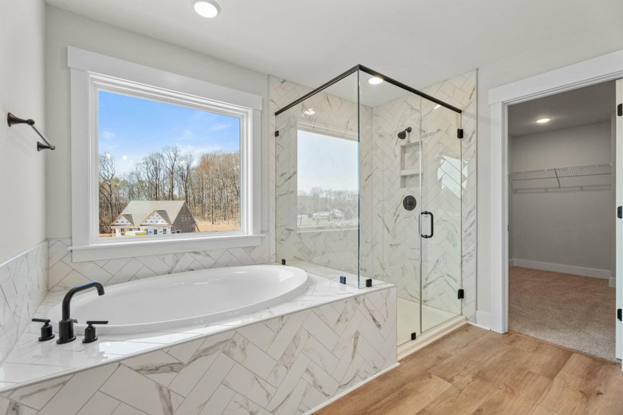 Furnished interior view inside a new home in Redland, Advance (Image 13).