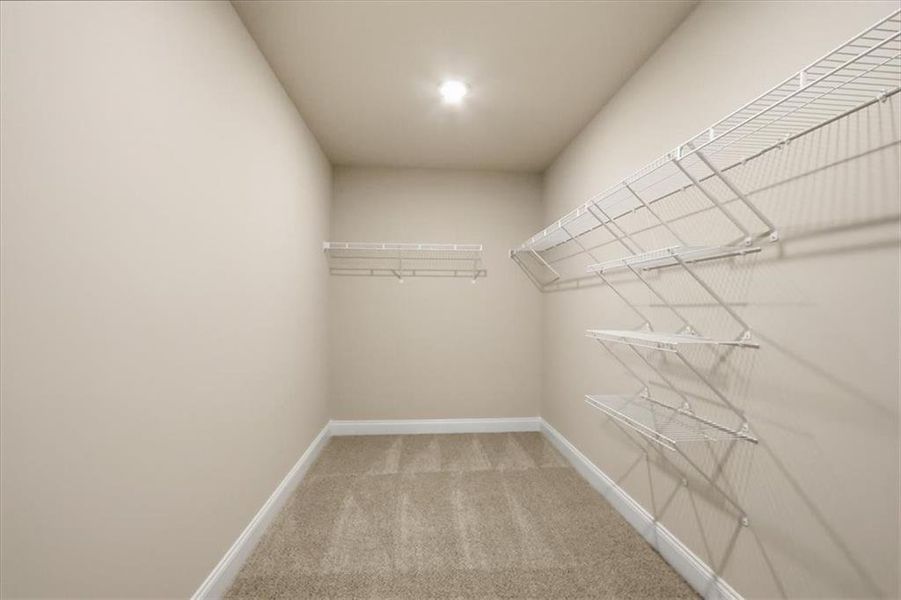 Spacious, unfurnished interior of a new home in , Hartwell (Image 13).
