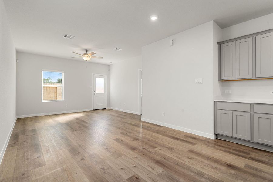 Spacious, unfurnished interior of a new home in Northpark South, Porter (Image 18).