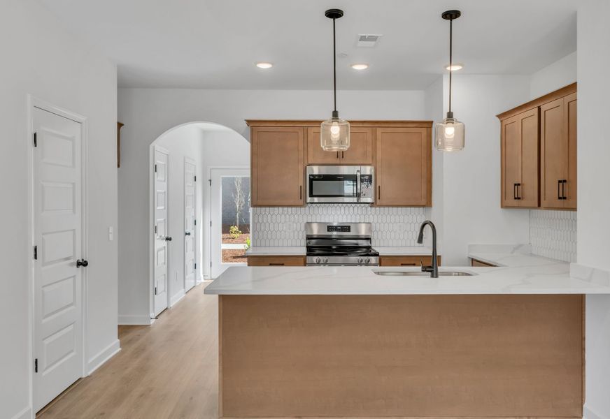 Furnished interior view inside a new home in Oxford Station, Gallatin (Image 5). Furnished interior view inside a new home in Oxford Station, Gallatin (Image 5).