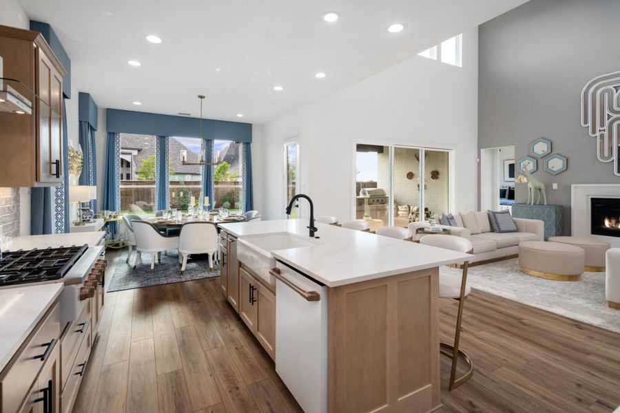 Representative furnished interior of a home built from the Eastland by UnionMain Homes in Cambridge Crossing, Celina (Image 12). Representative furnished interior of a home built from the Eastland by UnionMain Homes in Cambridge Crossing, Celina (Image 12).