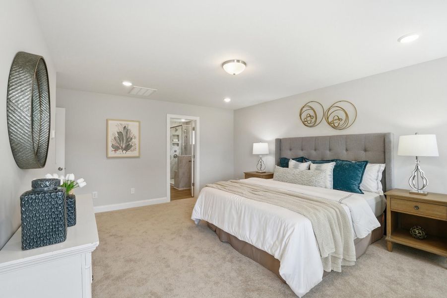 Furnished interior view inside a new home in Waterford Commons, Rock Hill (Image 17). Furnished interior view inside a new home in Waterford Commons, Rock Hill (Image 17).