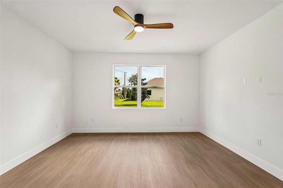 Spacious, unfurnished interior of a new home in , North Port (Image 27).