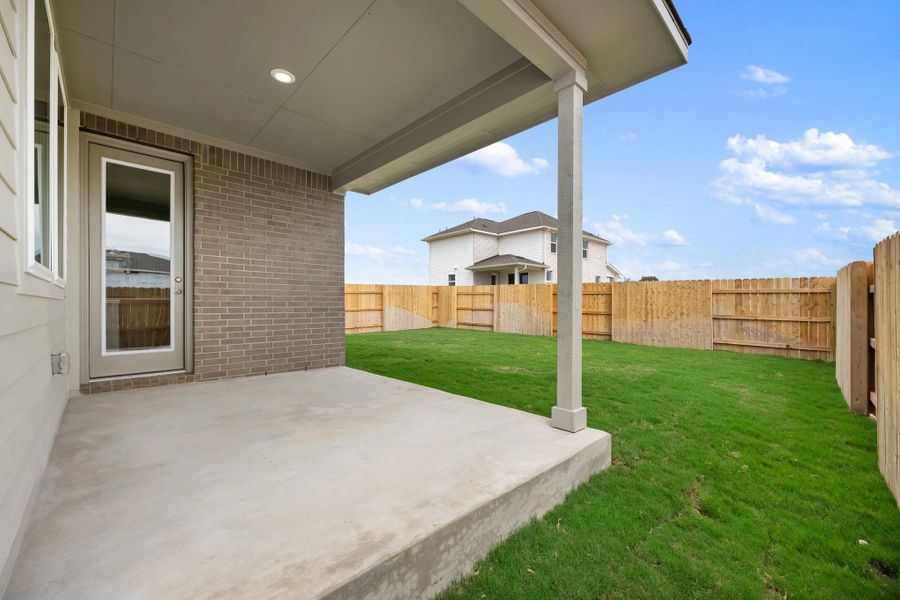 Exterior details and patio area of a home in The Cottages at La Cima, San Marcos (Image 28).