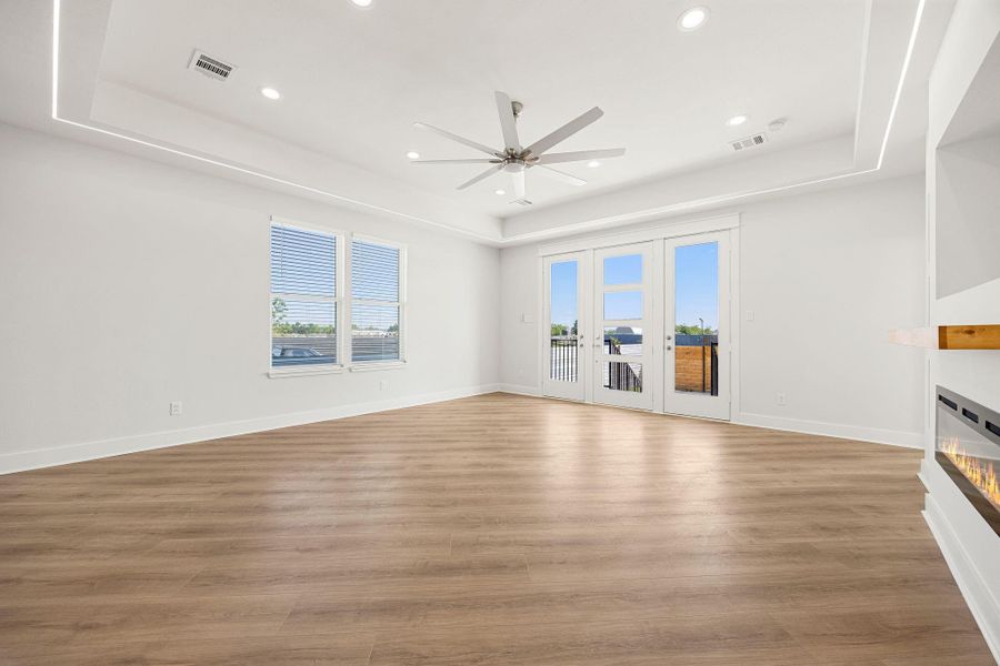 Spacious, unfurnished interior of a new home in , Cleveland (Image 39).