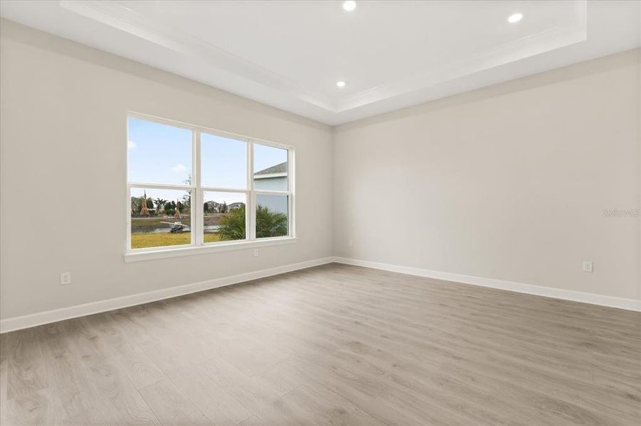 Spacious, unfurnished interior of a new home in , St. Cloud (Image 12).