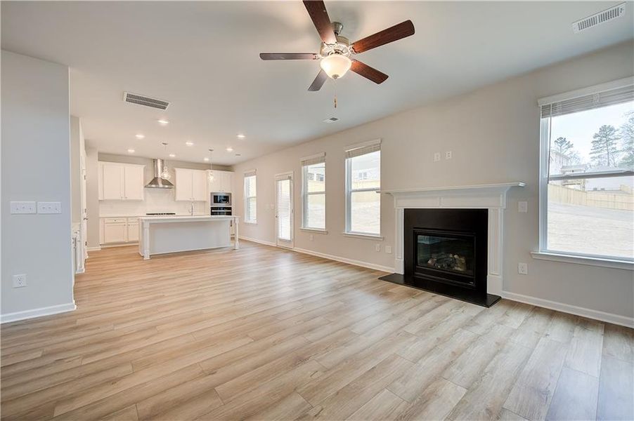 Spacious, unfurnished interior of a new home in Burchwood, Stockbridge (Image 27). Spacious, unfurnished interior of a new home in Burchwood, Stockbridge (Image 27).
