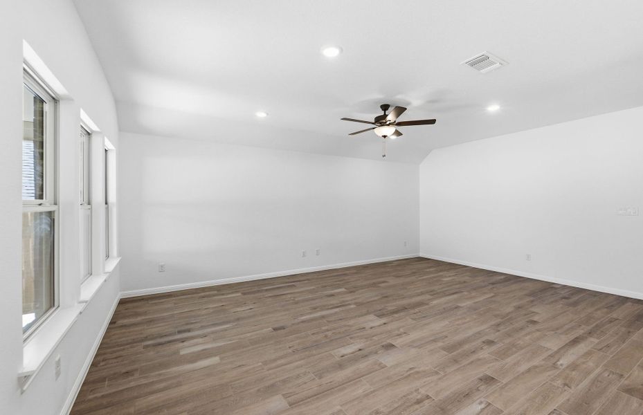 Spacious, unfurnished interior of a new home in West Cypress Hills, Spicewood (Image 40). Spacious, unfurnished interior of a new home in West Cypress Hills, Spicewood (Image 40).