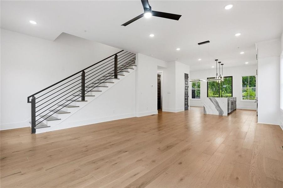 Spacious, unfurnished interior of a new home in , Alpharetta (Image 20). Spacious, unfurnished interior of a new home in , Alpharetta (Image 20).