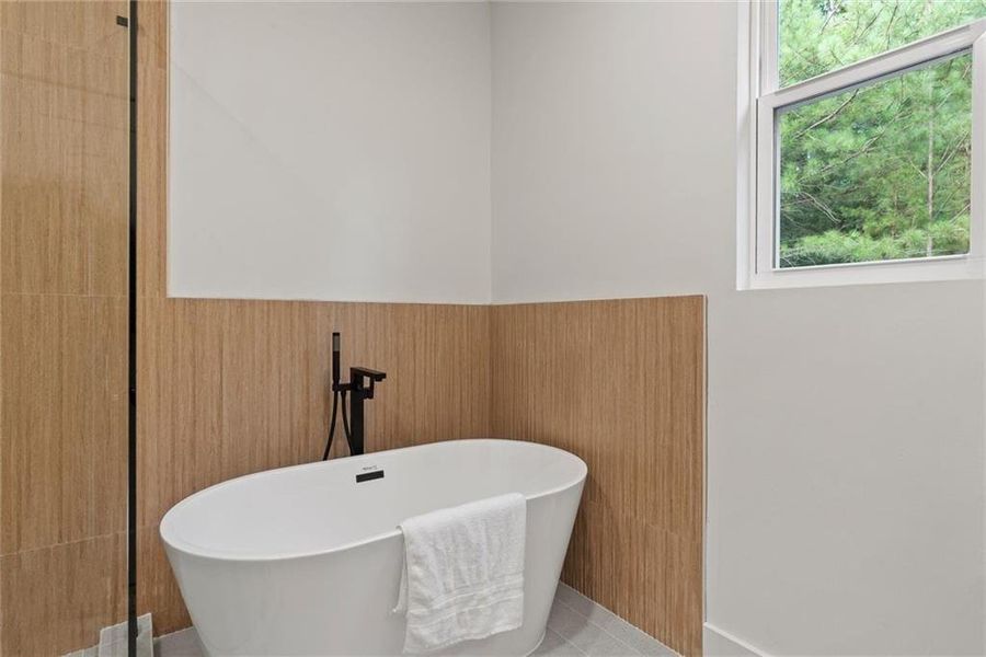 Close-up of interior finishes inside a home in , Dacula (Image 20). Close-up of interior finishes inside a home in , Dacula (Image 20).