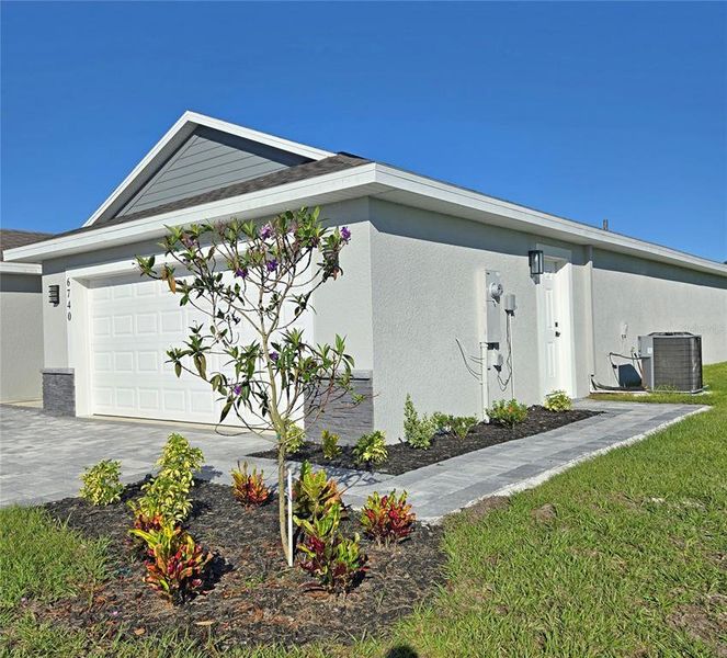 Image 33 of a home in .