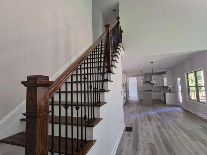 Spacious, unfurnished interior of a new home in , South Fulton (Image 10).