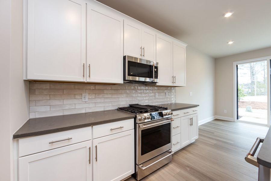 Furnished interior view inside a new home in Southbridge, Fort Mill (Image 10).