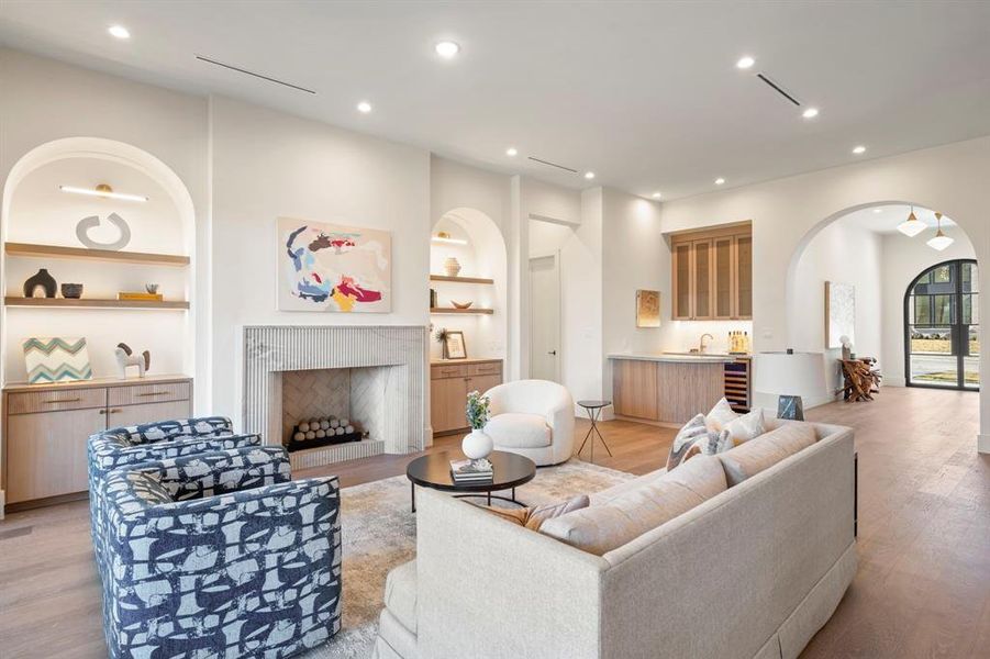 Furnished interior view inside a new home in , Dallas (Image 6).