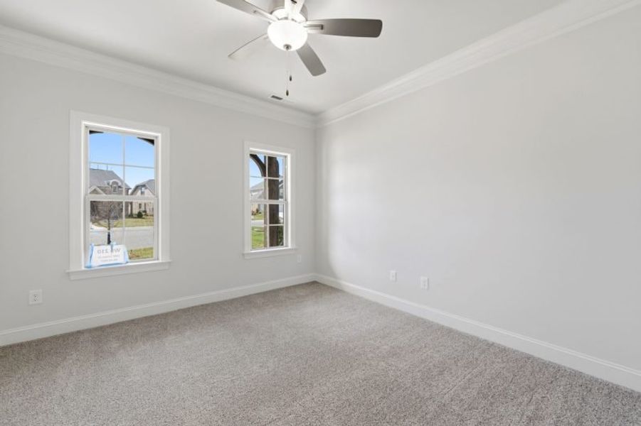 Spacious, unfurnished interior of a new home in Weybridge, Burlington (Image 56).