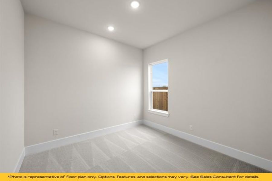 Representative unfurnished interior of a home built from the Vail by Stonefield Homes in Heath Golf and Yacht Club, Rockwall (Image 47).