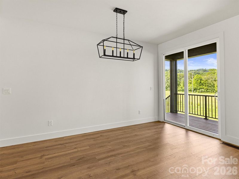 DINING AREA, OVERLOOKING BACKYARD