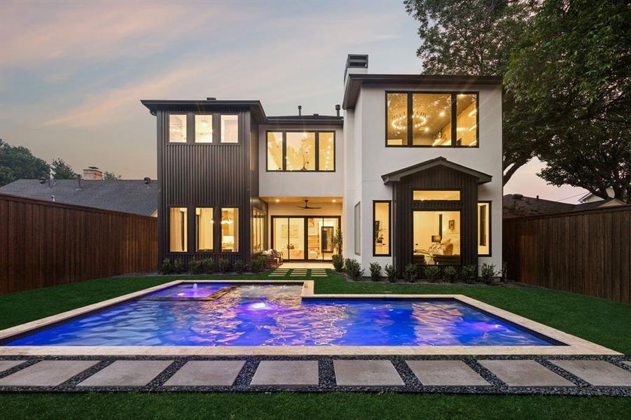 Exterior details and patio area of a home in , Dallas (Image 3).