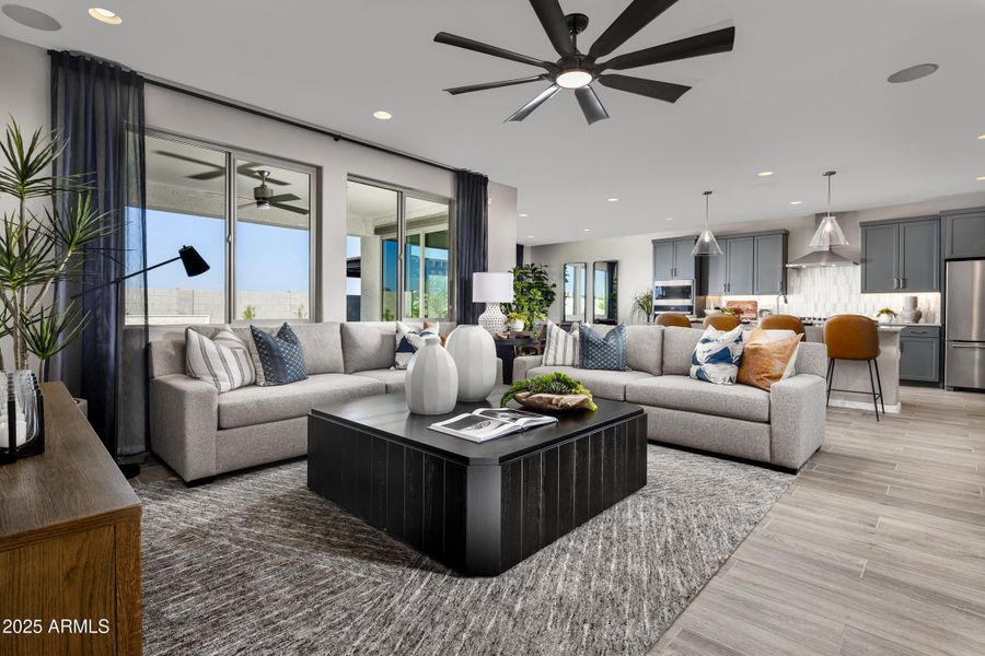 05_BR_Mariposa_Solstice_Great ROom