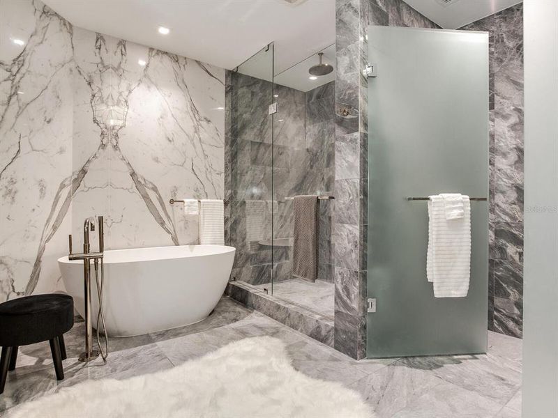 Furnished interior view inside a new home in , Tampa (Image 54).