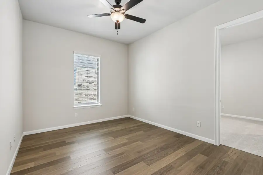 Spacious, unfurnished interior of a new home in Ribbonwood, Aubrey (Image 18).