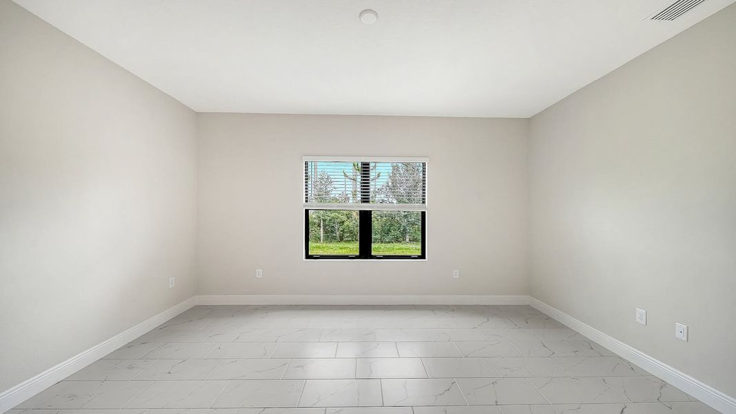 Spacious, unfurnished interior of a new home in Vicenza, Nokomis (Image 34). Spacious, unfurnished interior of a new home in Vicenza, Nokomis (Image 34).