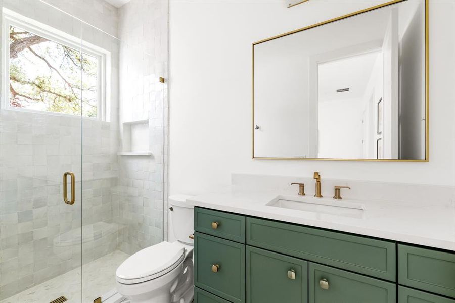 Furnished interior view inside a new home in , Dallas (Image 37). Furnished interior view inside a new home in , Dallas (Image 37).