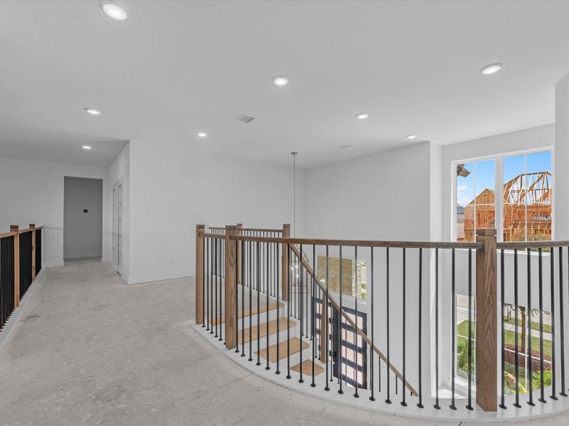 Spacious, unfurnished interior of a new home in Dunham Pointe, Cypress (Image 18).
