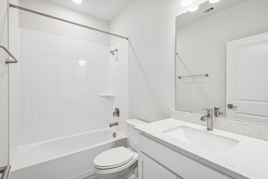 Furnished interior view inside a new home in The Grand Prairie 50’, Hockley (Image 10). Furnished interior view inside a new home in The Grand Prairie 50’, Hockley (Image 10).