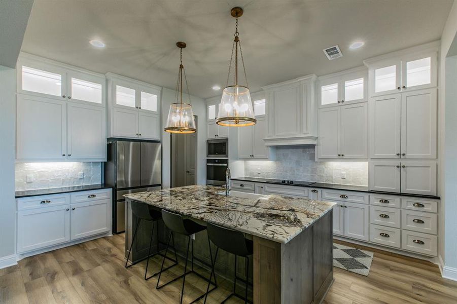 Furnished interior view inside a new home in , Lorena (Image 12).