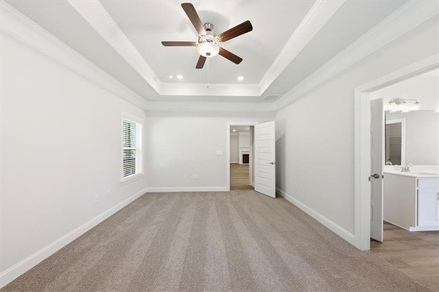 Spacious, unfurnished interior of a new home in Tuscany Hills, Douglasville (Image 39). Spacious, unfurnished interior of a new home in Tuscany Hills, Douglasville (Image 39).
