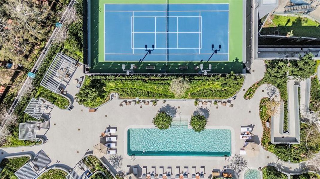 Community amenities in The Ritz-Carlton Residences, Tampa (Image 49).