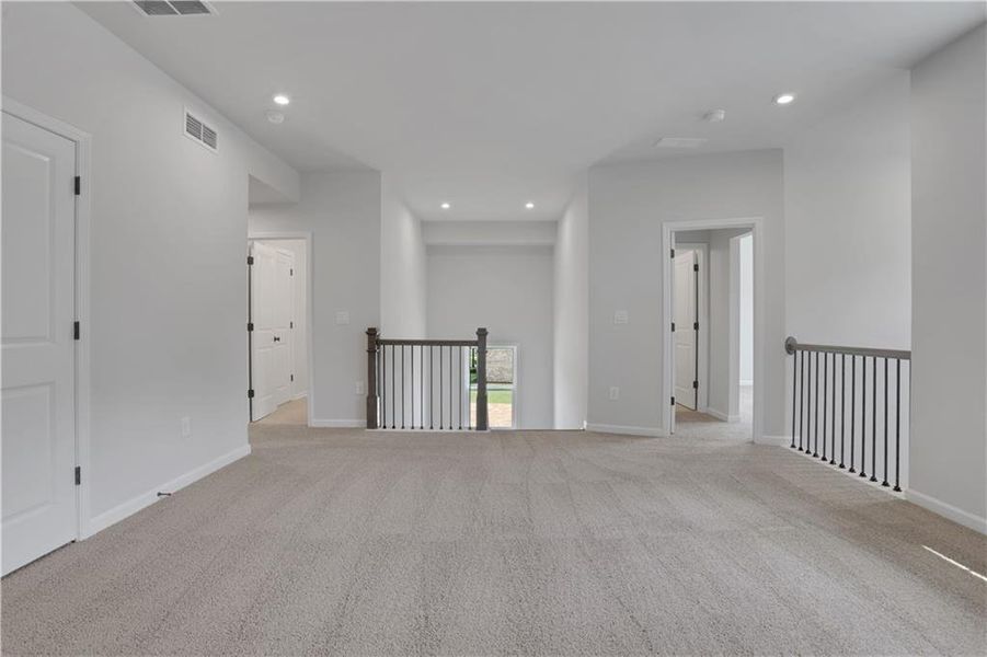 Spacious, unfurnished interior of a new home in Easton Walk, Lawrenceville (Image 20).