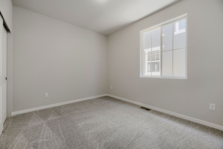 4br New Home in Berthoud, CO.  - Slide 25