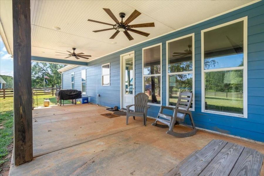 Image 36 of a home in .