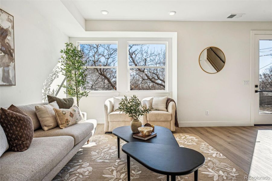 Furnished interior view inside a new home in , Lakewood (Image 7).