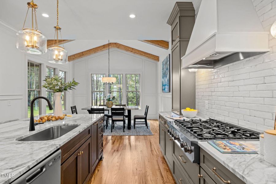 19-web-or-mls-5Z8A1144