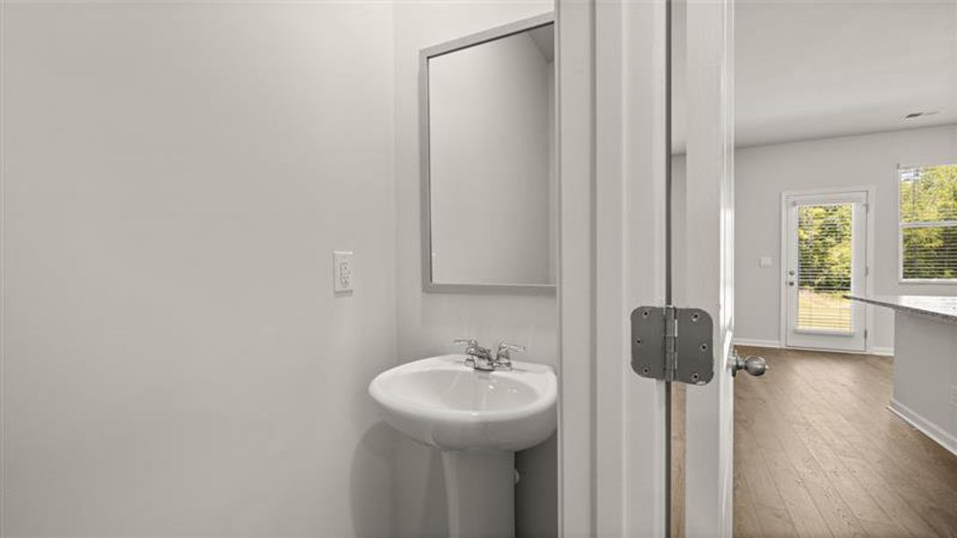 Close-up of interior finishes inside a home in Sherwood Manor, Atlanta (Image 9).