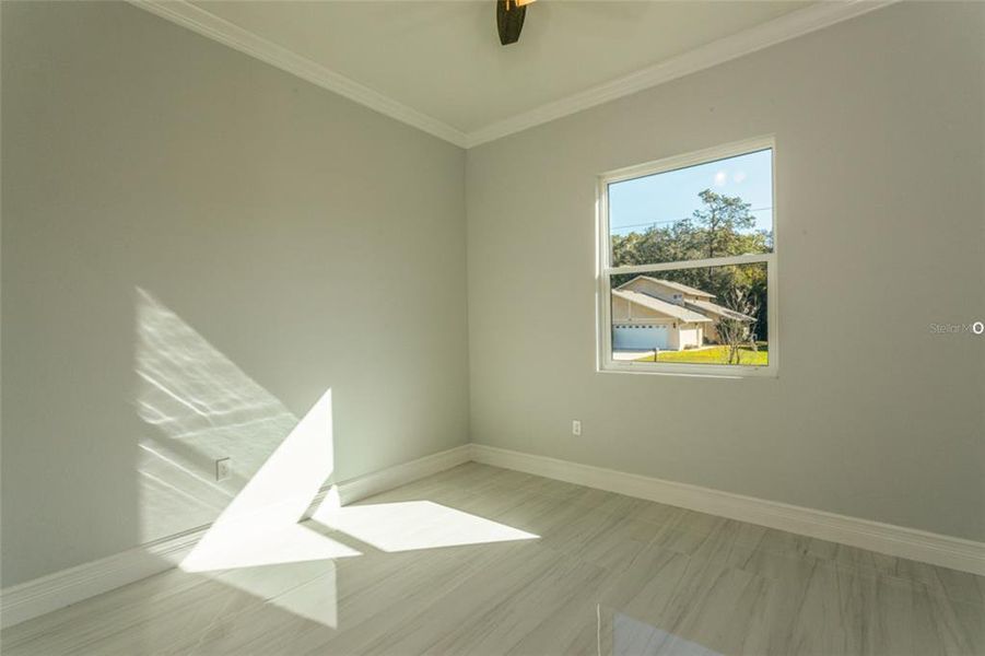Spacious, unfurnished interior of a new home in , Palm Coast (Image 33).