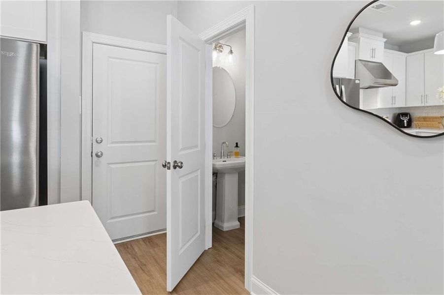 Furnished interior view inside a new home in , Atlanta (Image 26).