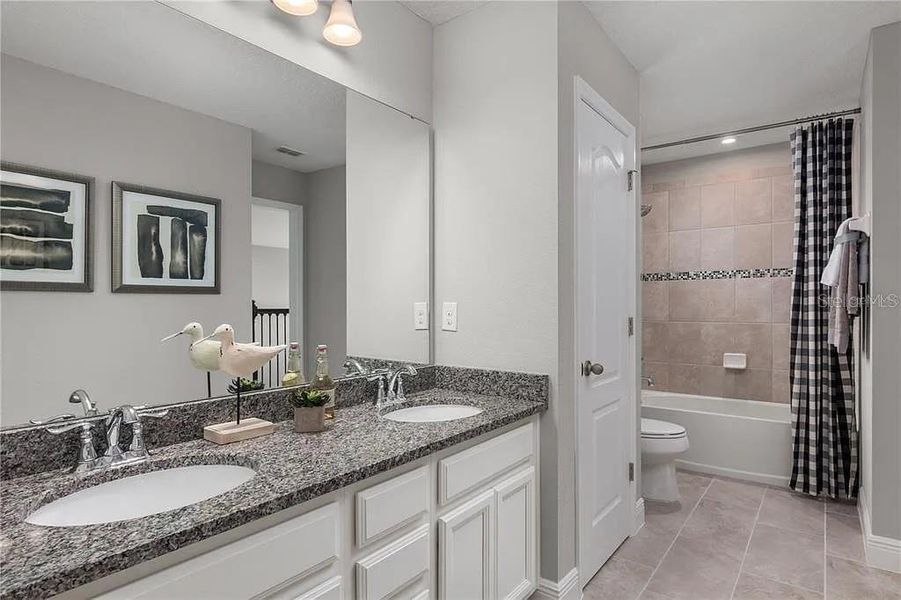 Furnished interior view inside a new home in Parkview Preserve, Apopka (Image 19). Furnished interior view inside a new home in Parkview Preserve, Apopka (Image 19).